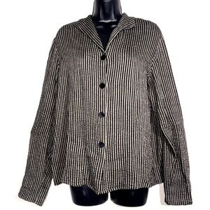 Eileen Fisher M top lightweight jacket shirt
Puckered Rayon Linen  striped